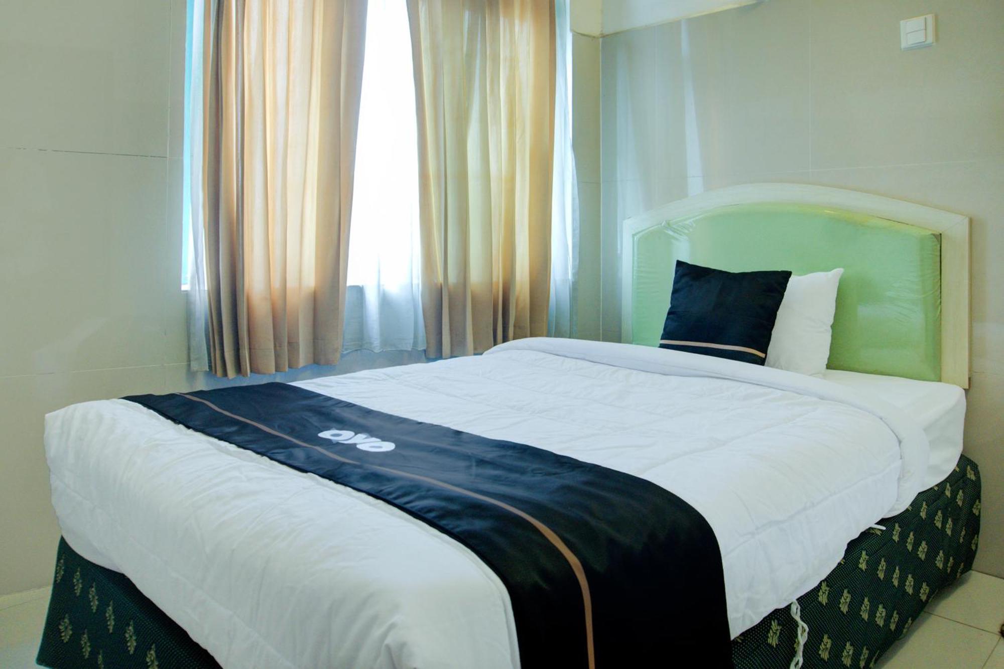 Townhouse Oak Palembang Near Jembatan Ampera Formerly Azzura Hotel 외부 사진